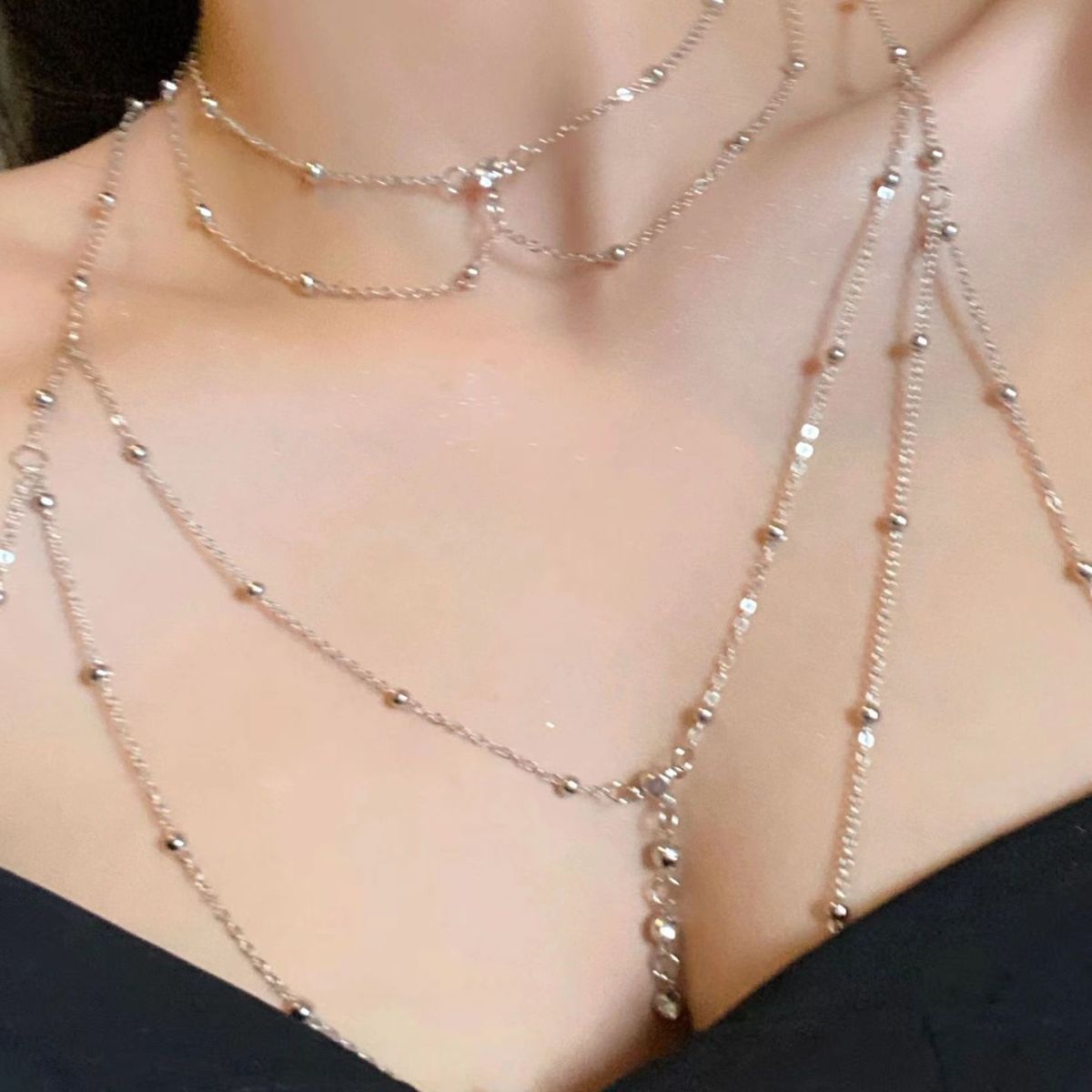 European And American Style Chain Body Niche